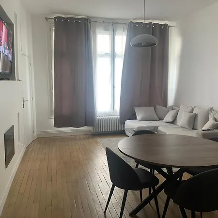 Apartment Two-bed - Saint-lazare *